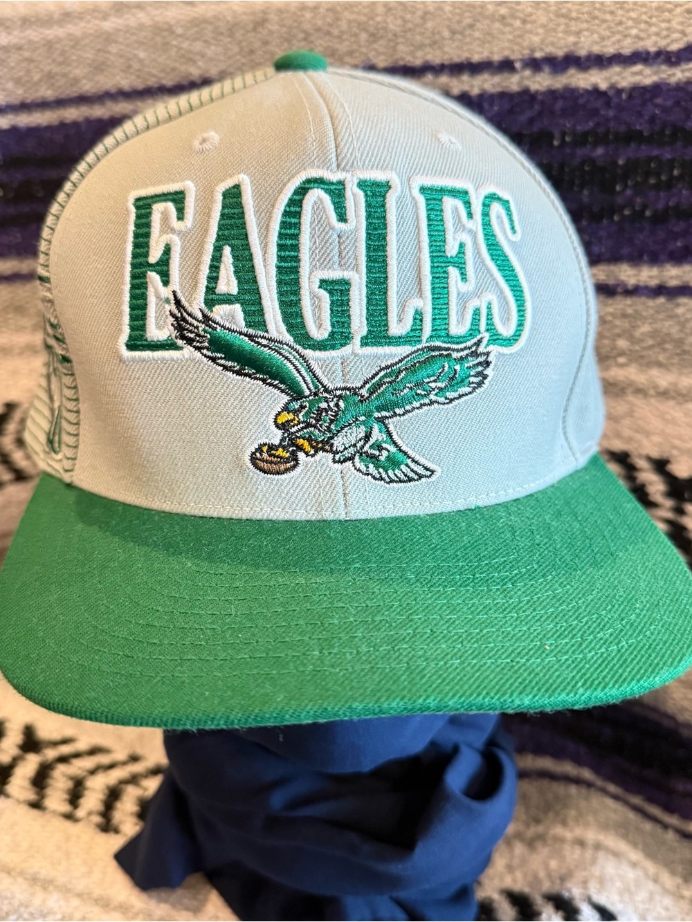 Philadelphia Eagles Hat Cap Mitchell/Ness SnapBack LARGE EAGLE LOGO Vintage NFL